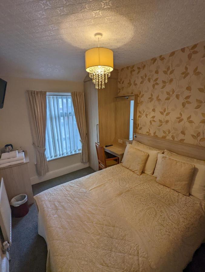 The Stafford Bed & Breakfast Blackpool Cameră foto