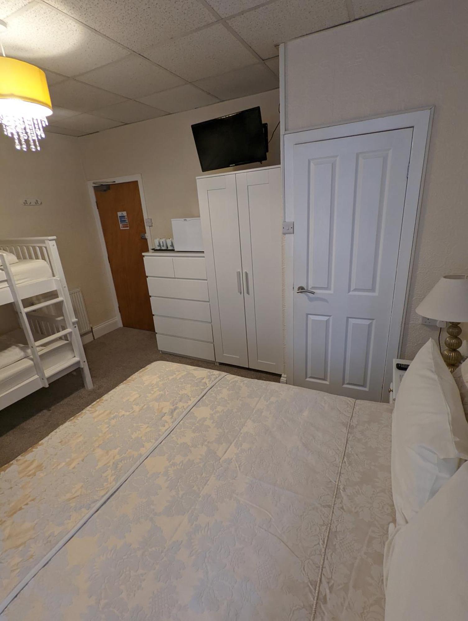 The Stafford Bed & Breakfast Blackpool Cameră foto